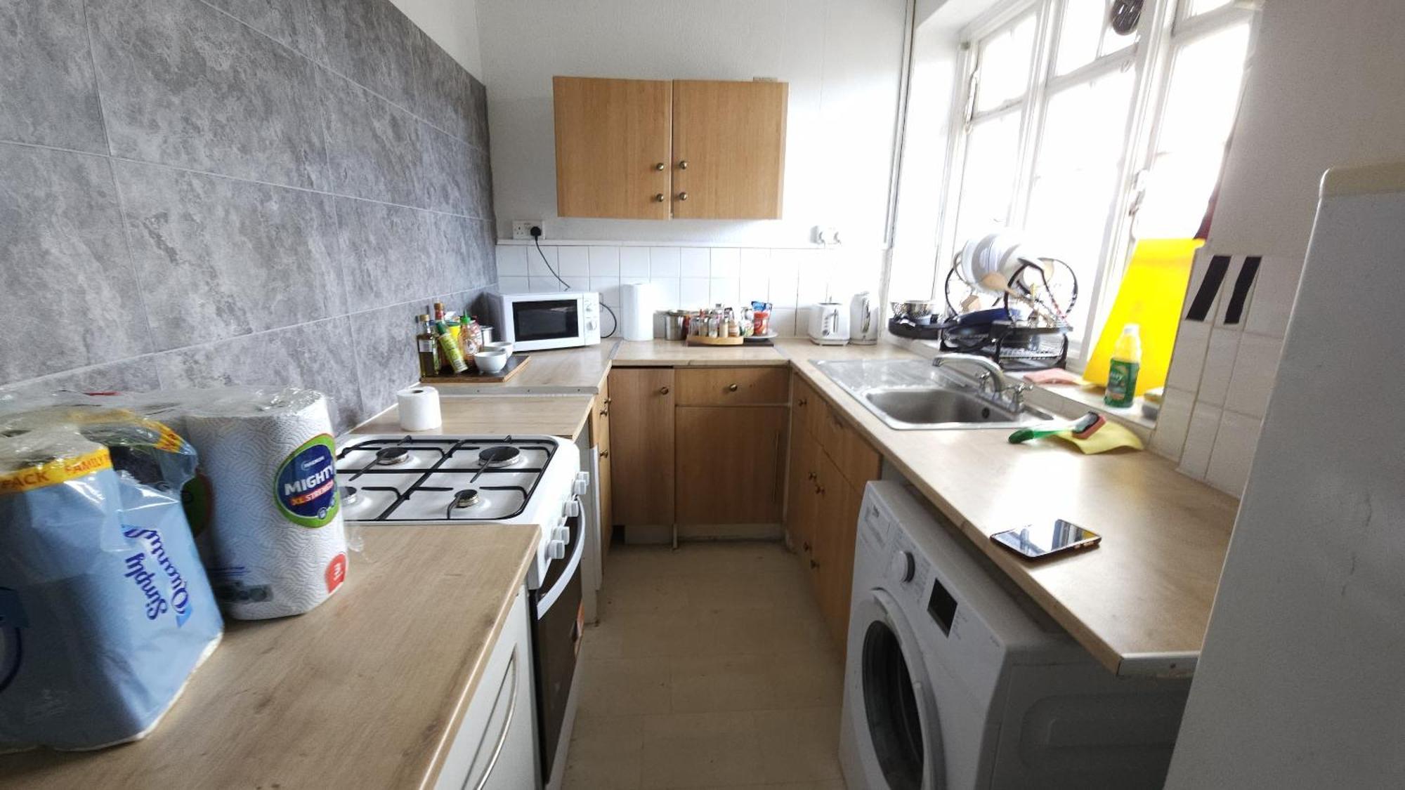 London Edgware Station Apartment Exterior photo